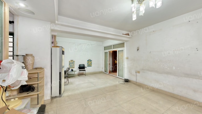 新裕大厦二手房实景图