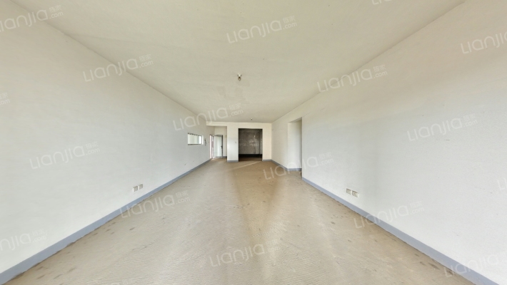 绿地翠谷四期勃朗廷二手房实景图