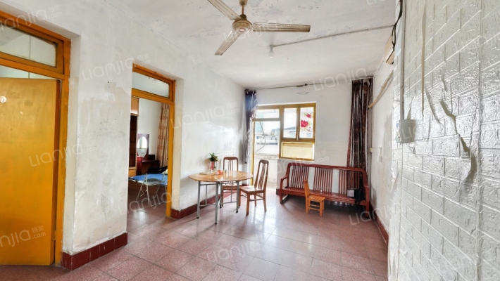 工农院街18号二手房实景图