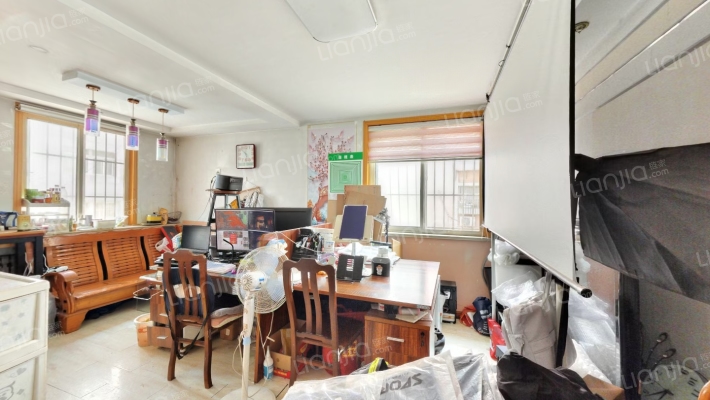 兆鸿新村二手房实景图