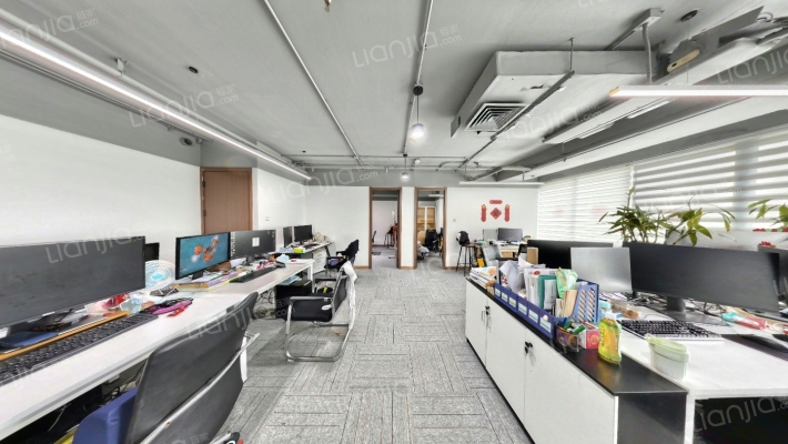 国际创展中心二手房实景图