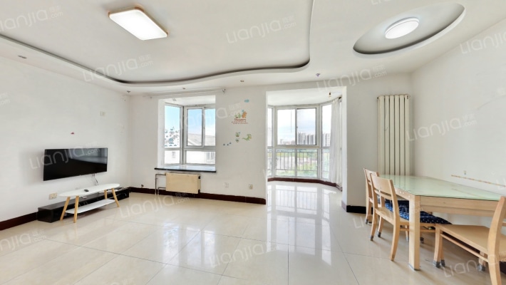 靓景明居二手房实景图