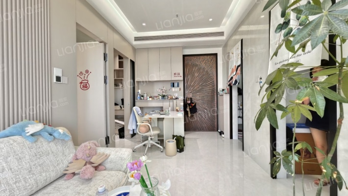 恒裕深圳湾二手房实景图
