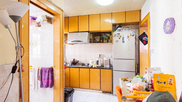 东港公寓二手房实景图