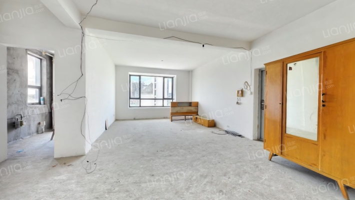 逸景·HOUSE二手房实景图