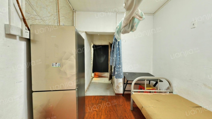 白桥大街二手房实景图