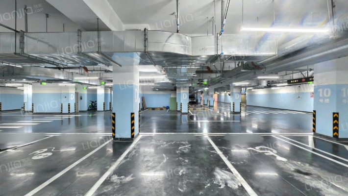 北科建·翡翠华府二手房实景图