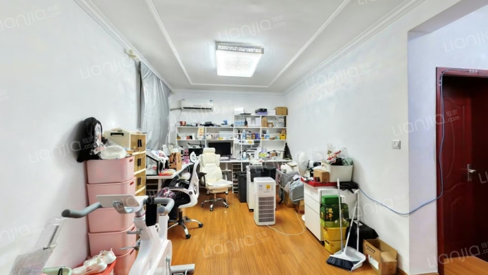 阿波罗宿舍二手房实景图