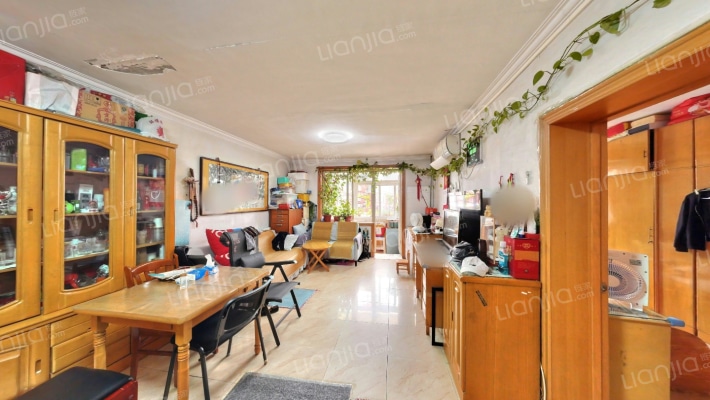 建功东里二手房实景图