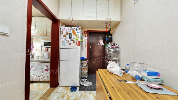 体育馆路二手房实景图