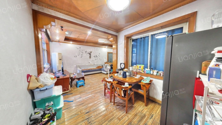 湖南警察学院马王堆宿舍二手房实景图