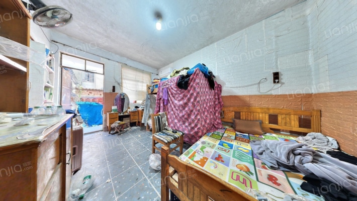 小唐家巷二手房实景图