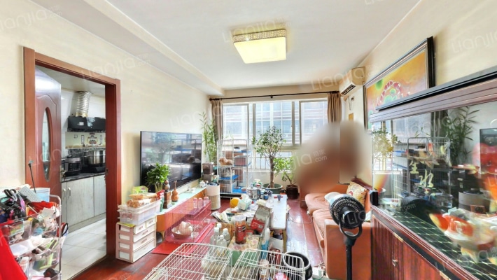 天一居二手房实景图
