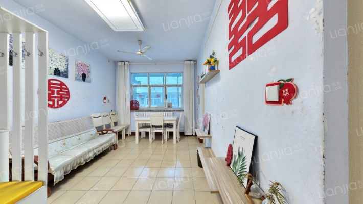 建行家属院二手房实景图