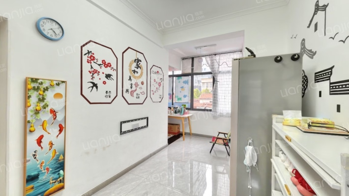 伟英里二手房实景图