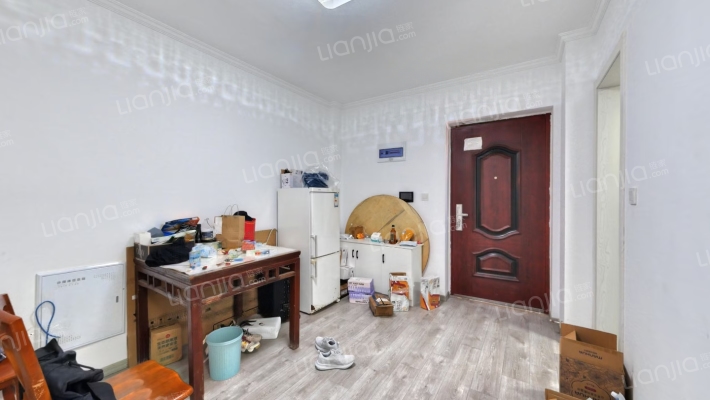 明秀秀山苑二手房实景图