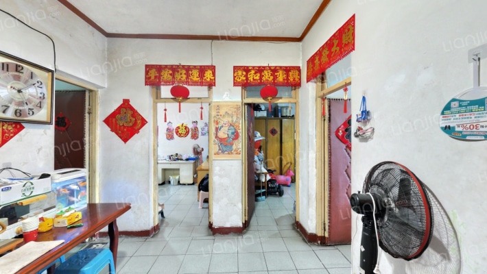 新康居小区二手房实景图