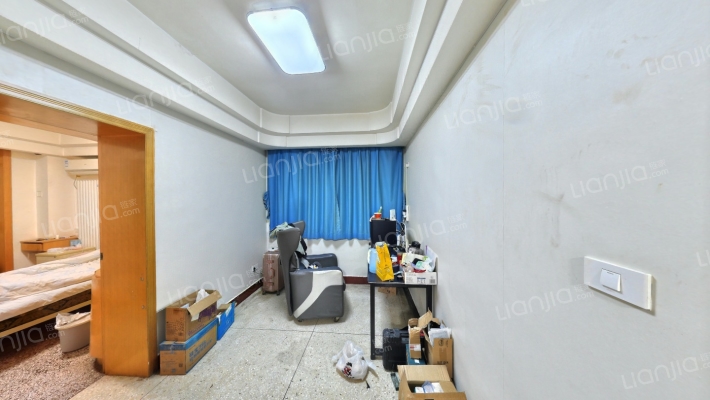西铁通号公司家属院二手房实景图