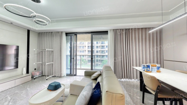 香港置地衿湖翠林云峯二期二手房实景图