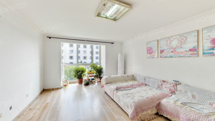 建瓴嘉苑二手房实景图