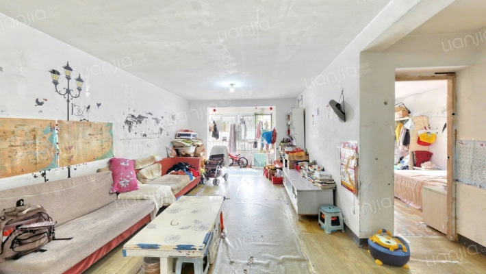 龙锦苑东二区二手房实景图