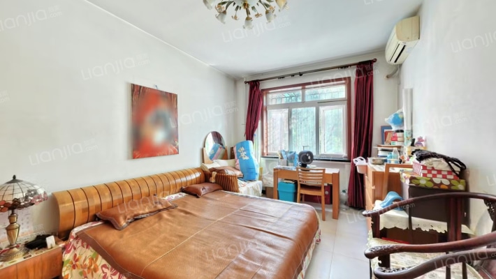 红土店南里二手房实景图