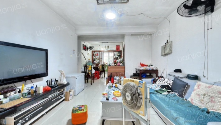 美陆佳园桦苑二手房实景图