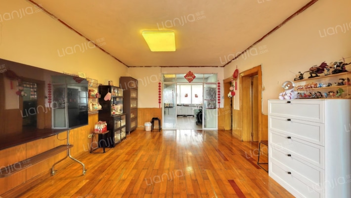 兴贵路206号二手房实景图