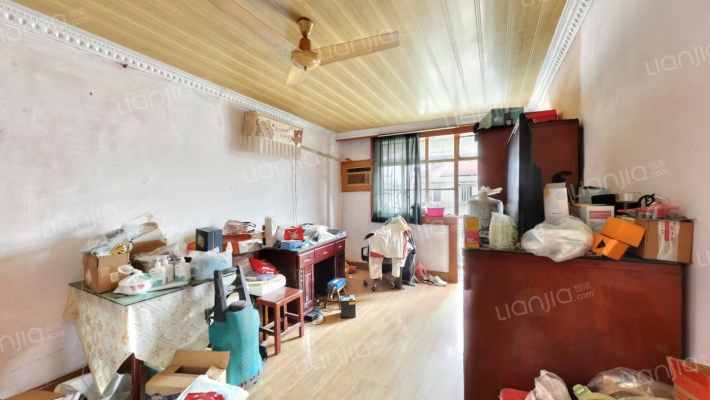 控江路645弄二手房实景图