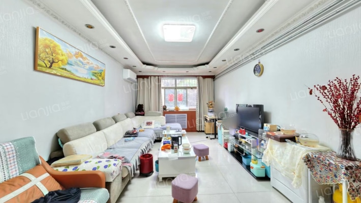 宝泰苑二手房实景图
