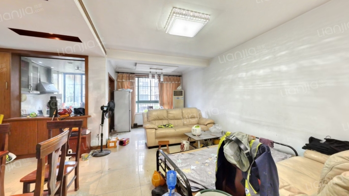 夏驾园荣苑二手房实景图
