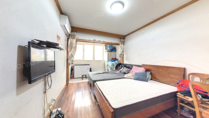 彩虹苑二手房实景图