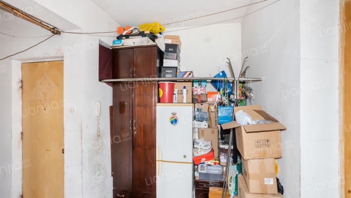 呼玛三村二手房实景图