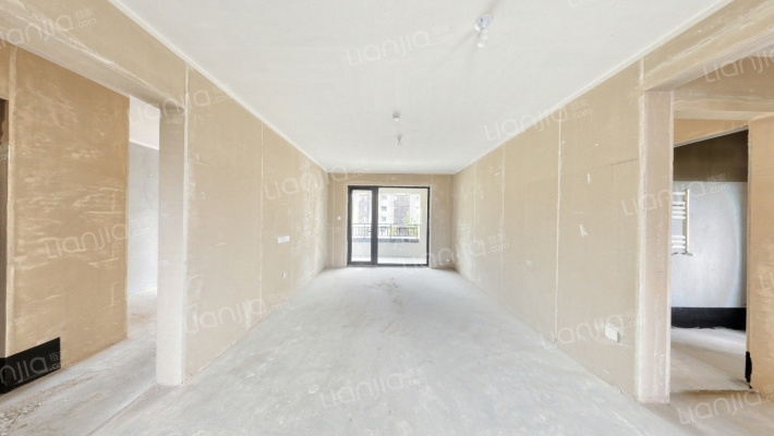 康大玺樾府二手房实景图