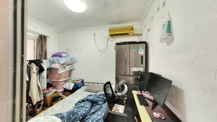 港驳小区二手房实景图