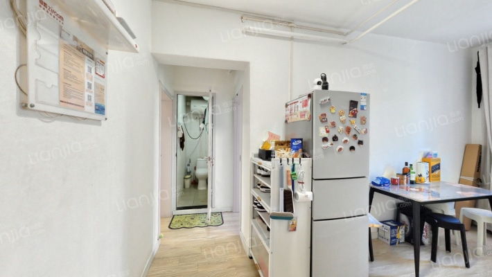 顺源里二手房实景图