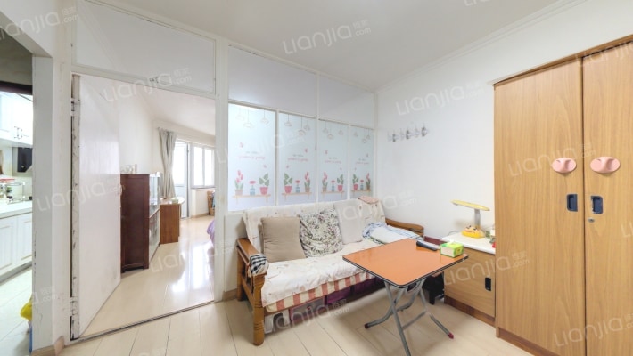 农展南里二手房实景图