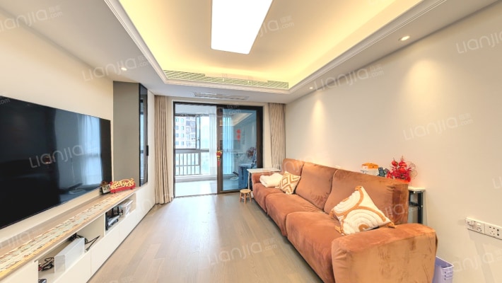 江山云著二手房实景图