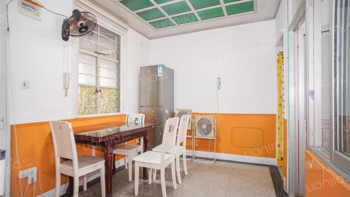 南粮新村二手房实景图