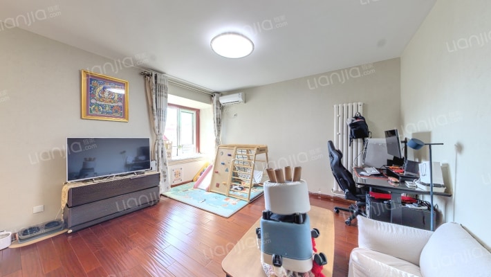 保利香槟花园二手房实景图