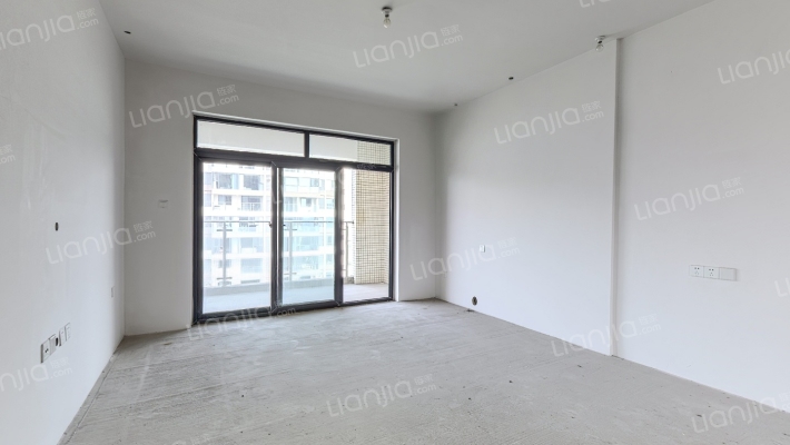 英才佳园二手房实景图