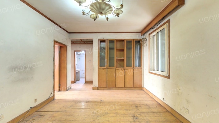 高教新村二手房实景图