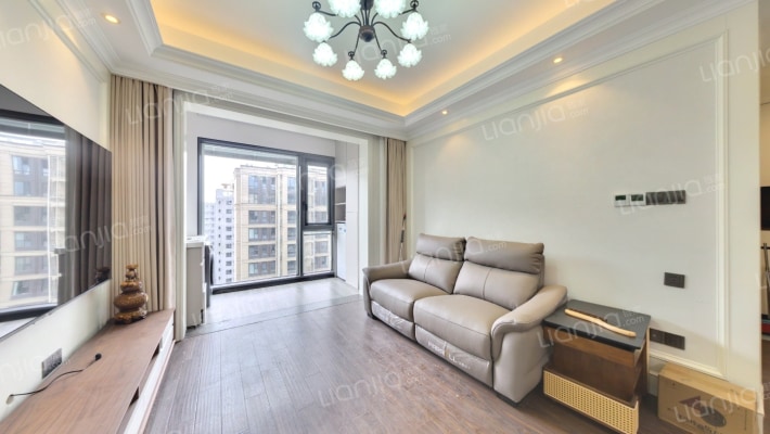 融创壹号公馆二手房实景图