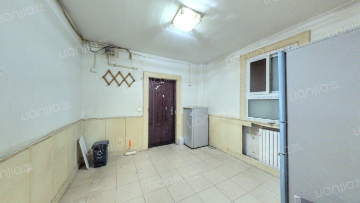 砖角楼南里二手房实景图