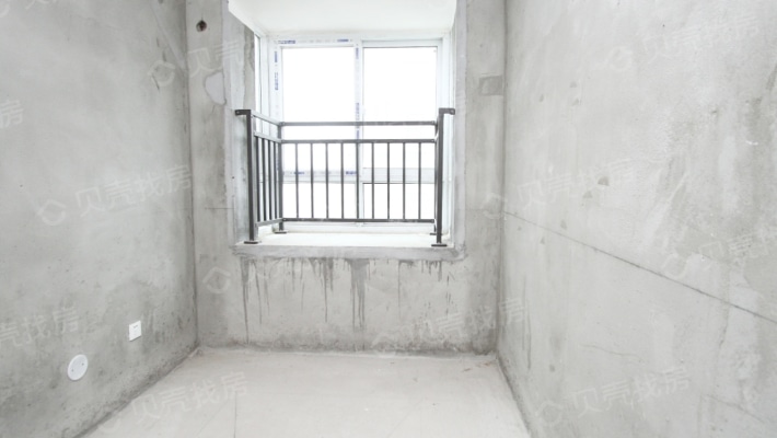 天明城名仕公馆  电梯11楼 契税满  可以分期-卧室B
