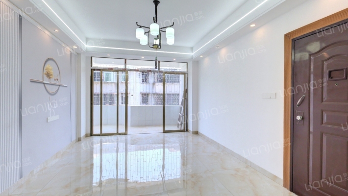 南江新村二手房实景图