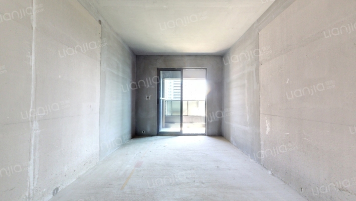 伟鹏硅谷小镇二手房实景图