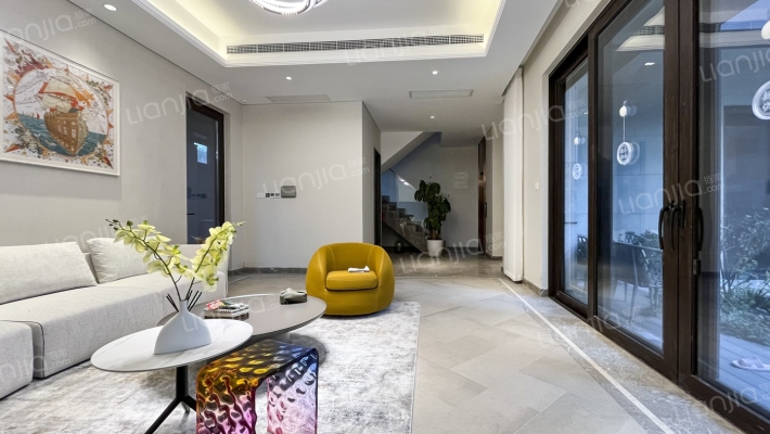 仁恒凤凰山居二手房实景图