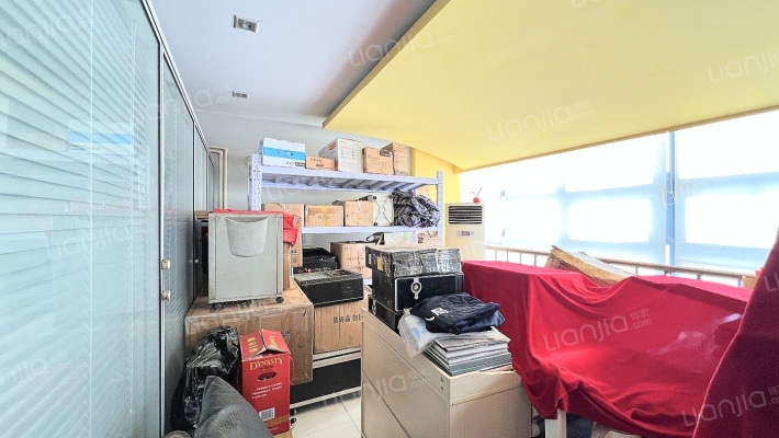 鸿基公寓二手房实景图