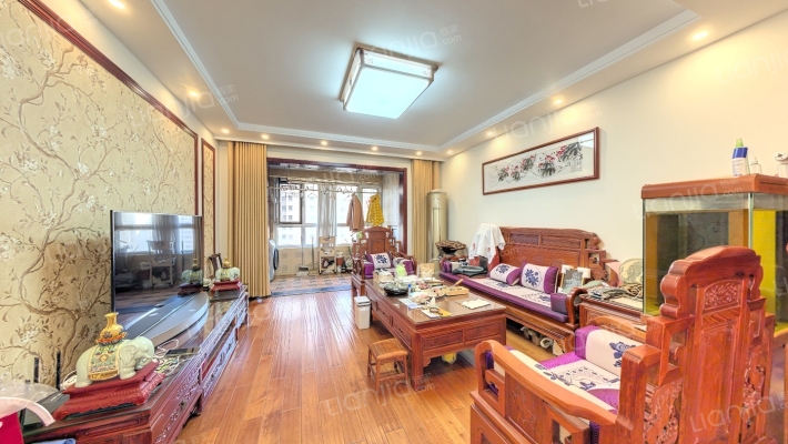 凤凰国际北区二手房实景图